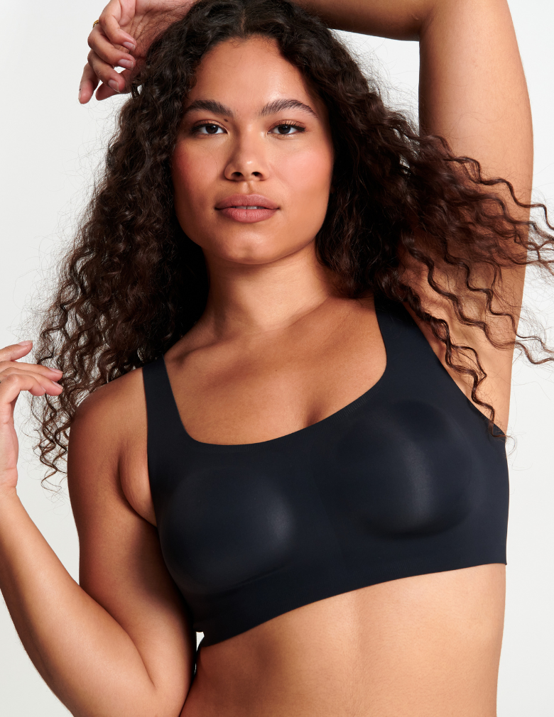 Evelyn & Bobbie EB1843 Bobbie Scoop Bra Black