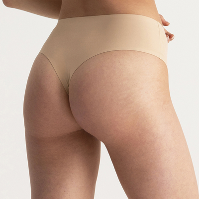 Evelyn & Bobbie High-Waisted Thong EB1703