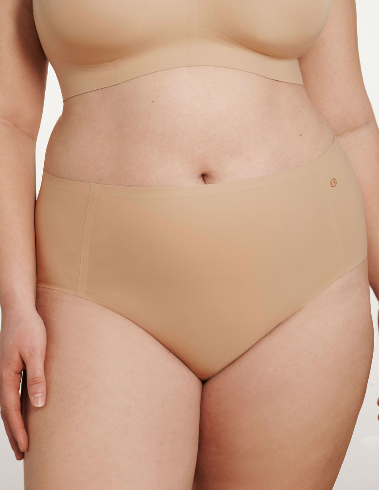 Evelyn & Bobbie High-Waisted Retro Bikini EB1704 Sand